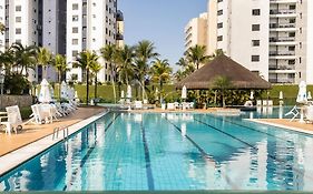 RIVIERA DE SÃO LOURENÇO - CONDO ACQUA A 0,5 MINUTO DA PRAIA - estilo resort! Apto com ar condicionado e wifi